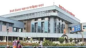 बकायादारों की संपत्ति जब्त करने की कार्रवाई शुरू बकायादारों की संपत्ति जब्त करने की कार्रवाई शुरू