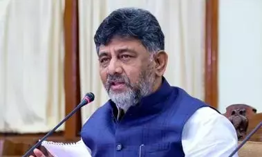 मंत्रिमंडल फेरबदल की अटकलों पर डिप्टी सीएम शिवकुमार ने लगाया विराम, कहा कांग्रेस के भीतर बढ़ सकती है कलह मंत्रिमंडल फेरबदल की अटकलों पर डिप्टी सीएम शिवकुमार ने लगाया विराम, कहा कांग्रेस के भीतर बढ़ सकती है कलह