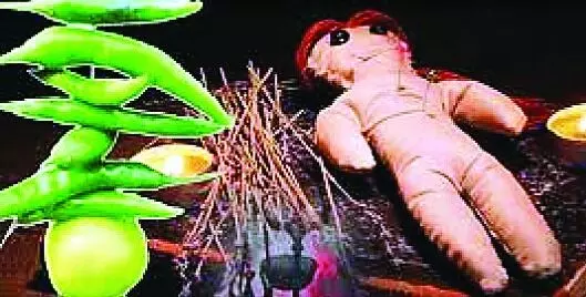 अजित पवार के आवास के बाहर जादू-टोना