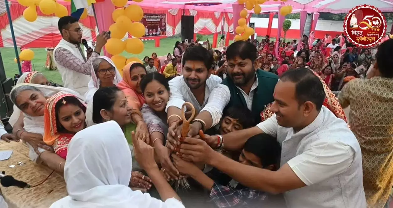 पुलिस अधीक्षक व अतिरिक्त पुलिस अधीक्षक ने हैलीपेड व सभास्थल में सुरक्षा व्यवस्था का किया निरीक्षण पुलिस अधीक्षक व अतिरिक्त पुलिस अधीक्षक ने हैलीपेड व सभास्थल में सुरक्षा व्यवस्था का किया निरीक्षण