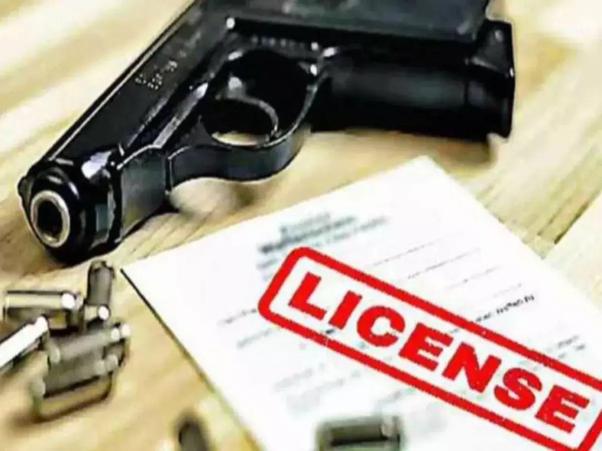 निशानेबाजी प्रतियोगिताओं में भाग लेने वाले निशानेबाज ने गन के लाइसेंस के लिए अदालत का दरवाजा खटखटाया निशानेबाजी प्रतियोगिताओं में भाग लेने वाले निशानेबाज ने गन के लाइसेंस के लिए अदालत का दरवाजा खटखटाया