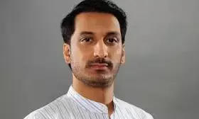 मुंढवा जमीन घोटाला : मुठे समिति की जांच में अजित पवार के बेटे पार्थ को क्लीनचीट! मुंढवा जमीन घोटाला : मुठे समिति की जांच में अजित पवार के बेटे पार्थ को क्लीनचीट!