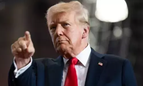 यूक्रेन युद्ध को समाप्त करने के मकसद से रूस के साथ गोपनीय तरीके से चर्चा कर रहा है ट्रंप प्रशासन यूक्रेन युद्ध को समाप्त करने के मकसद से रूस के साथ गोपनीय तरीके से चर्चा कर रहा है ट्रंप प्रशासन