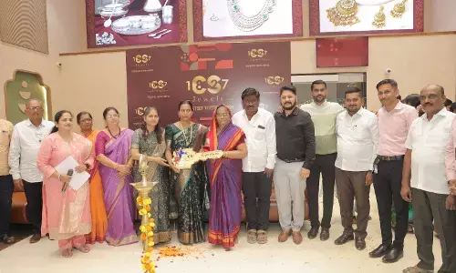 सांगली की नूतन संदीप माने बनीं चंदूकाका सराफ ज्वेल्स के फ्लैट मेगा ड्रॉ की विजेता सांगली की नूतन संदीप माने बनीं चंदूकाका सराफ ज्वेल्स के फ्लैट मेगा ड्रॉ की विजेता