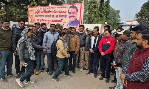 पन्ना टाइगर रिजर्व के गाइडों की हडताल जारी, नई भर्ती रोकने की मांग को लेकर सांसद विष्णुदत्त शर्मा से मिले