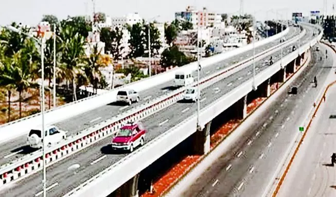 पुणे-अहिल्यानगर मार्ग पर बनाया जाएगा एलिवेटेड रोड पुणे-अहिल्यानगर मार्ग पर बनाया जाएगा एलिवेटेड रोड