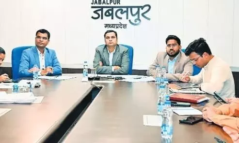 एसआईआर-पार्टी कार्यकर्ताओं के भरोसे चल रहा काम, बीएलओ नहीं ढूंढ पा रहे मतदाताओं के नाम एसआईआर-पार्टी कार्यकर्ताओं के भरोसे चल रहा काम, बीएलओ नहीं ढूंढ पा रहे मतदाताओं के नाम