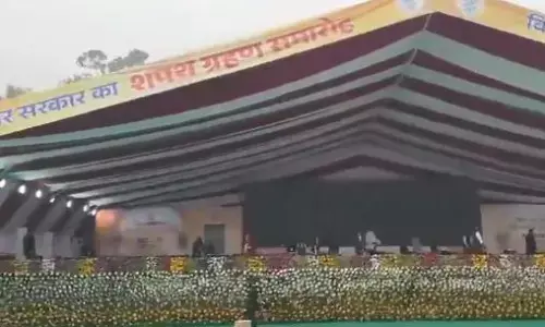 पटना के गांधी मैदान में में NDA सरकार का शपथ ग्रहण समारोह, नीतीश लेंगे सीएम पद की शपथ पटना के गांधी मैदान में में NDA सरकार का शपथ ग्रहण समारोह, नीतीश लेंगे सीएम पद की शपथ