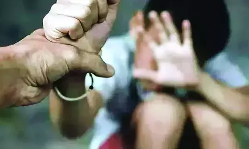 11 साल के बच्चे की पिटाई मामले में सौतेली मां और पिता पर केस दर्ज