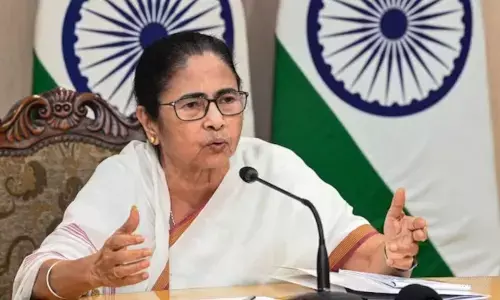 यह प्रक्रिया जिस तरह अधिकारियों और नागरिकों पर... पश्चिम बंगल सीएम ने चुनाव आयुक्त को लिखा पत्र, SIR को लेकर लगाए ये आरोप