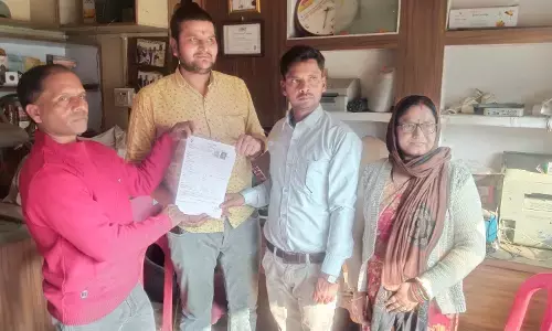 एसआईआर भरने लगाया गया सहायता शिविर