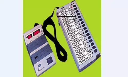 जब गणना पत्रक ही नहीं मिल रहे तो जानकारी कैसे देंगे, एक ही परिवार के होने के बाद भी नाम गायब