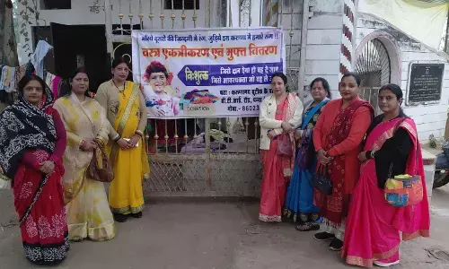 कायस्थ समाज की महिलाओ ने शुरू किया वस्त्र एकत्रीकरण एवं नि:शुल्क वितरण अभियान