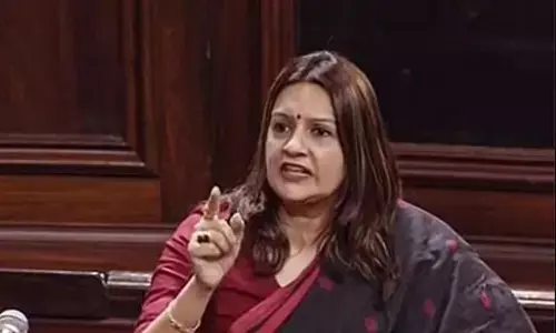 जिसके पास दिखाने के लिए सिर्फ मेड इन चाइना के... तेजस क्रैश में पाकिस्तानी ट्रोलर्स को उद्धव गुट सांसद ने दिया करारा जवाब