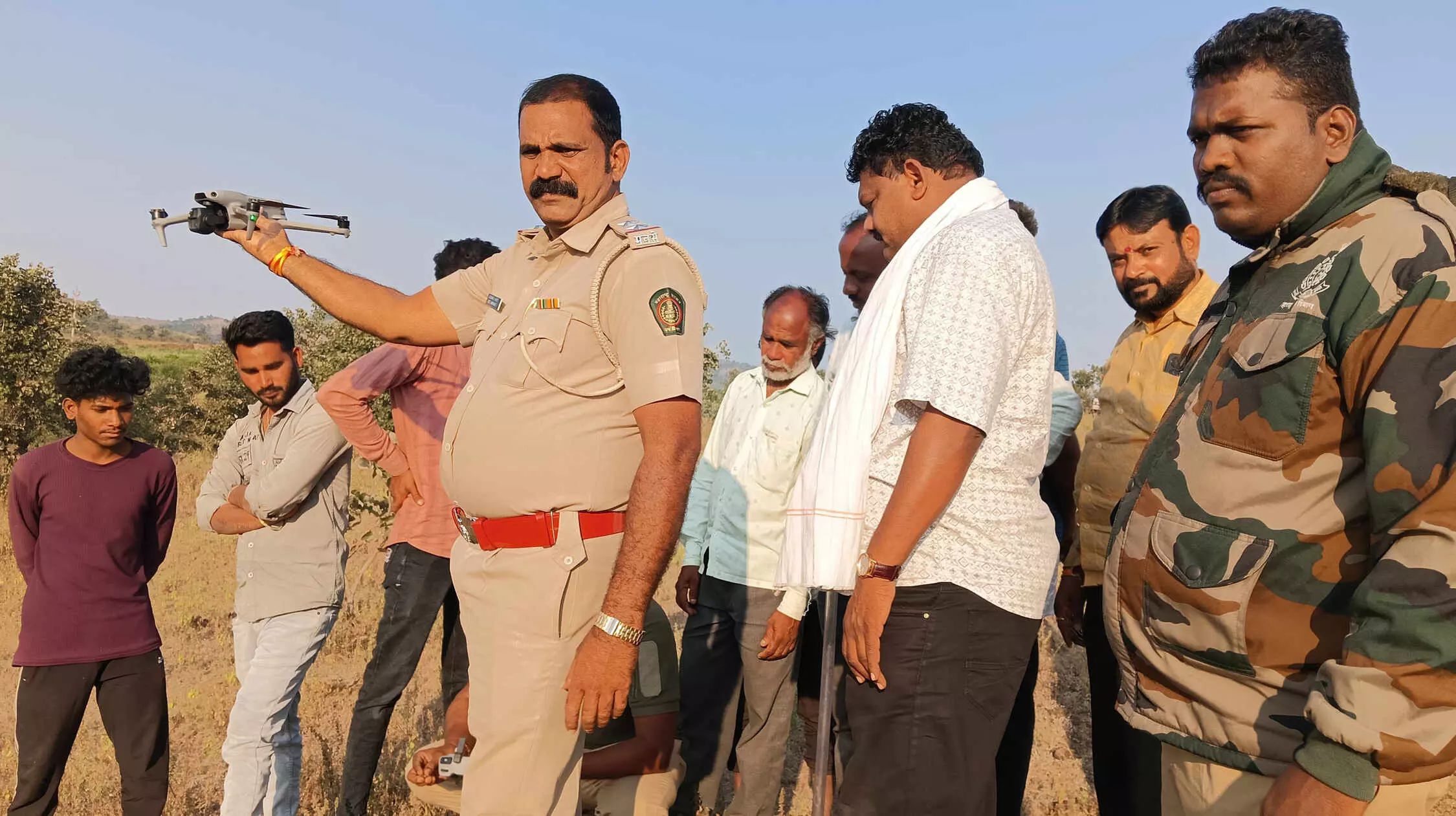 ड्रोन से सर्च करने के बाद भी नहीं मिला बाघ का कोई सुराग