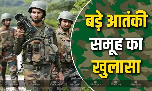 LoC के पास सुरक्षा बलों ने चलाया संयुक्त ऑपरेशन, एक बड़े आतंकी समूह का किया भंडाफोड, बरामद किए कई जिंदा हथियार