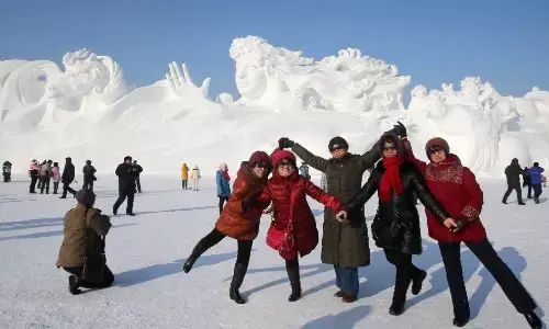 सर्दियों में अगर बना रहे हैं घूमने का प्लान, तो इन जरूरी टिप्स को जरूर करें फॉलो, घूमना हो जाएगा आसान