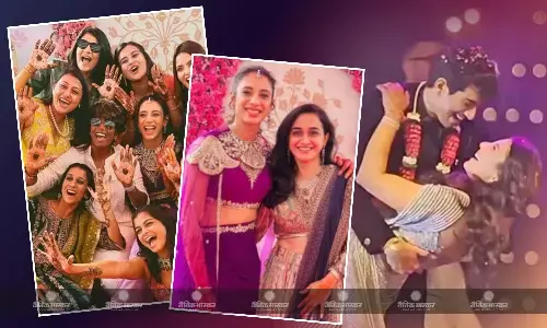 स्टेज पर साथ में डांस करते दिखे स्मृति-पलाश, विमेन क्रिकेट टीम ने भी लाए ठुमके, मेहंदी-संगीत सेरेमनी से वीडियो वायरल स्टेज पर साथ में डांस करते दिखे स्मृति-पलाश, विमेन क्रिकेट टीम ने भी लाए ठुमके, मेहंदी-संगीत सेरेमनी से वीडियो वायरल