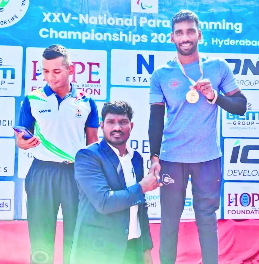 राष्ट्रीय पैरा तैराकी में फिर चैंपियन बने अजय