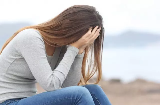 डिप्रेशन की शिकार महिला डॉक्टर आईसीयू में भर्ती, घटना के पीछे की वजह स्पष्ट नहीं - उपचार जारी