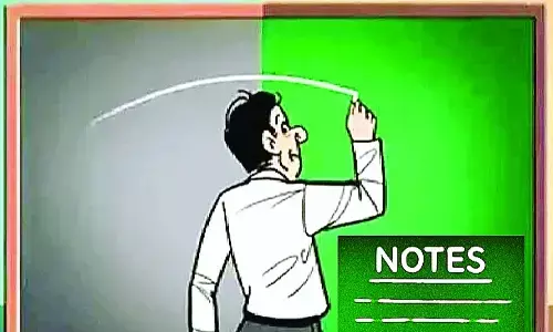 पांच शिक्षकों को कारण बताओ नोटिस