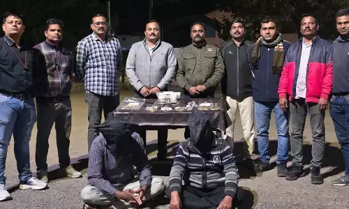 नकली सोना गिरवी रखकर लाखों की ठगी, दो आरोपी पकड़ाए