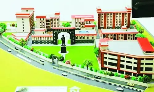 क्रांतिवीर लहूजी वस्ताद स्मारक के कार्य में तेजी लाएं - माधुरी मिसाल क्रांतिवीर लहूजी वस्ताद स्मारक के कार्य में तेजी लाएं - माधुरी मिसाल