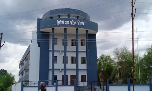 नगरपालिका चुनाव के दूसरे प्रशिक्षण से 5 मतदान केंद्र अध्यक्ष अनुपस्थित, कारण बताओ नोटिस जारी