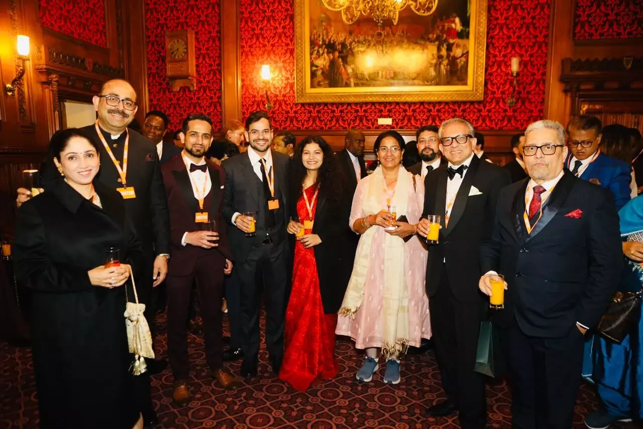 हाउस ऑफ लॉड्र्स ब्रिटिश संसद में एडवोकेट पवन रेले हुए सम्मानित