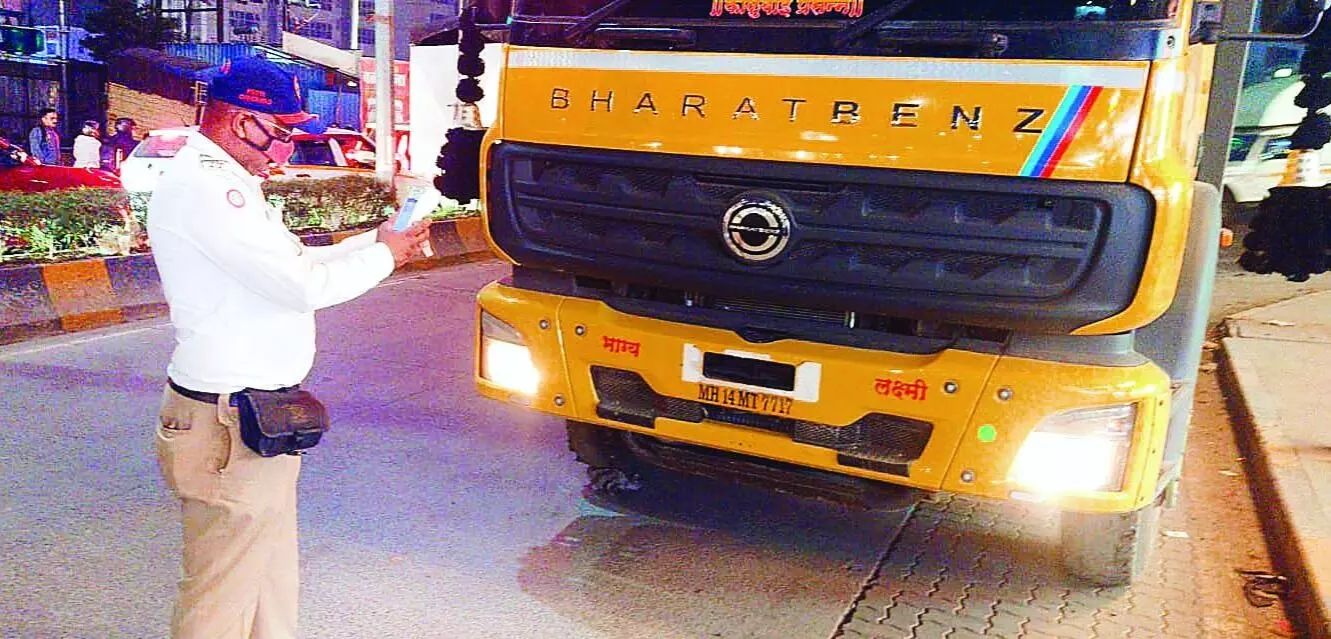 जुर्माने के बाद भी नहीं थम रहा भारी वाहनों का आतंक