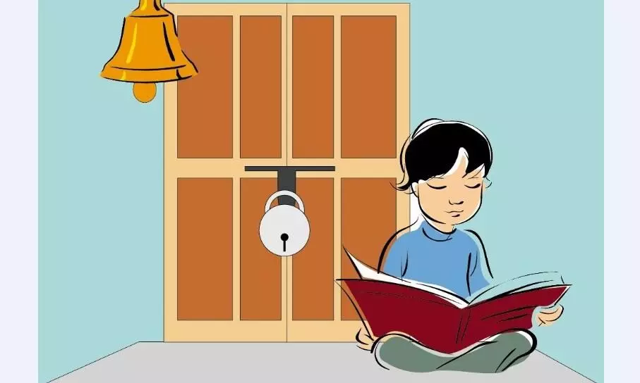 सोमवार को 3 टीचर मेडिकल पर थे, मंगल को 4 हो गए, आज खाली हो जाएगा स्कूल