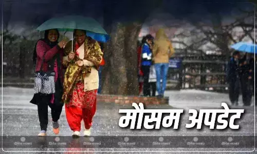 पहाड़ों पर बर्फबारी, तो तटीय इलाकों में चक्रवाती तूफान का खतरा, जानें कैसा रहने वाला है आज के मौसम का हाल