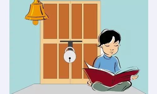 सोमवार को 3 टीचर मेडिकल पर थे, मंगल को 4 हो गए, आज खाली हो जाएगा स्कूल