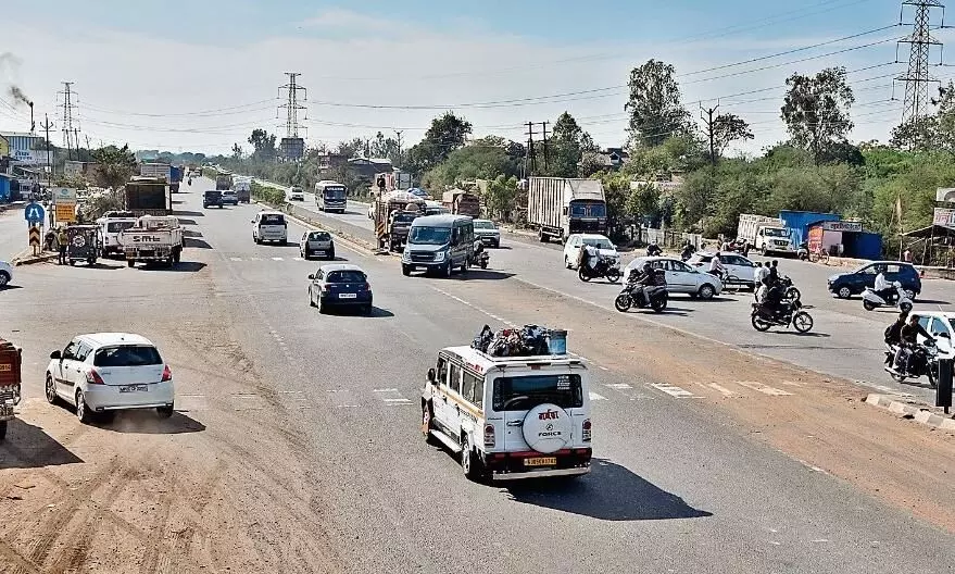 रोजाना लाल हो रहीं सड़कें, ब्लैक स्पॉट बने मौत के मुहाने