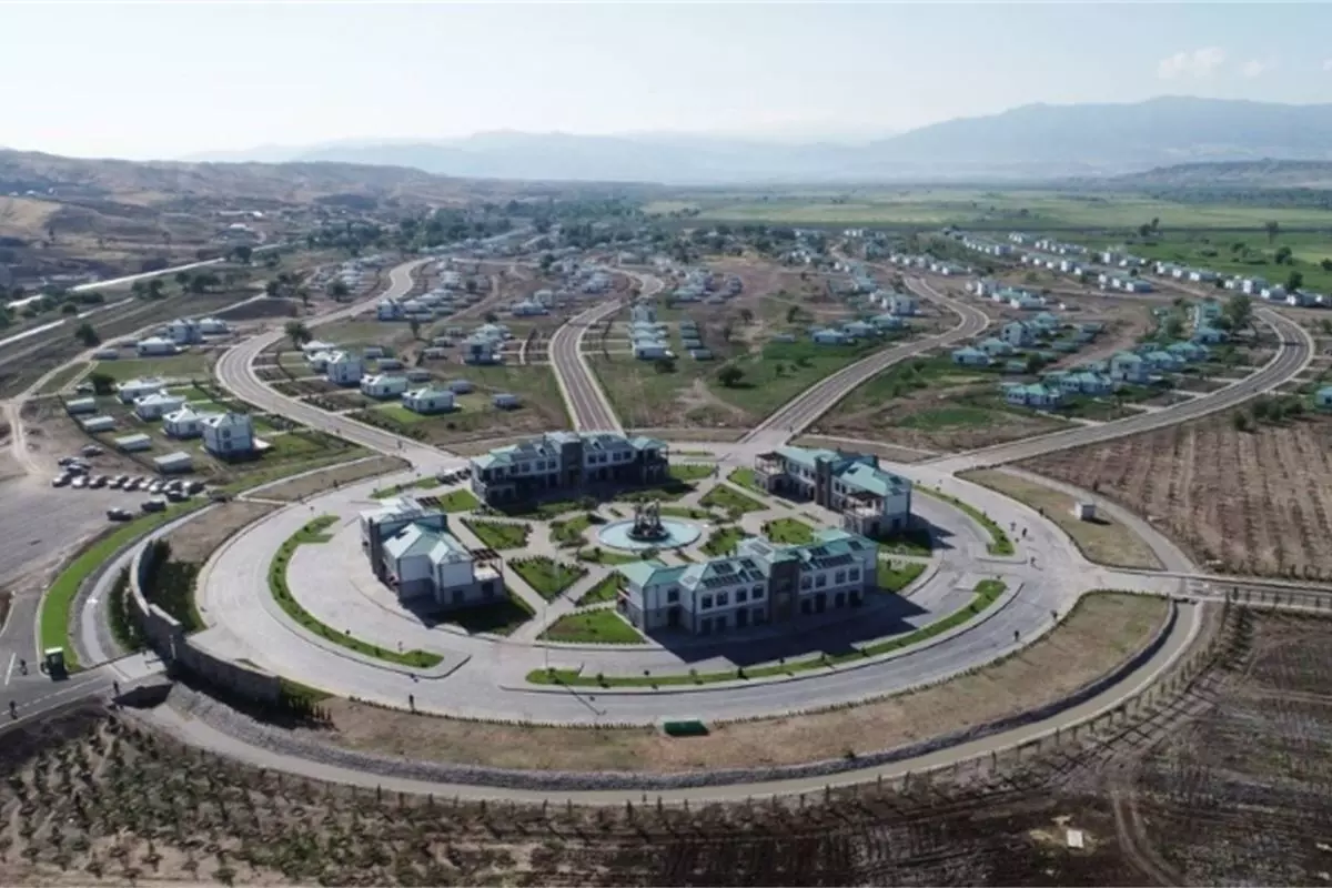 महाराष्ट्र के 75 गांव बनेंगे स्मार्ट और इंटेलिजेंट विलेज, ग्रामीण और शहरी क्षेत्रों के बीच की खाई कम करने का उद्देश्य महाराष्ट्र के 75 गांव बनेंगे स्मार्ट और इंटेलिजेंट विलेज, ग्रामीण और शहरी क्षेत्रों के बीच की खाई कम करने का उद्देश्य