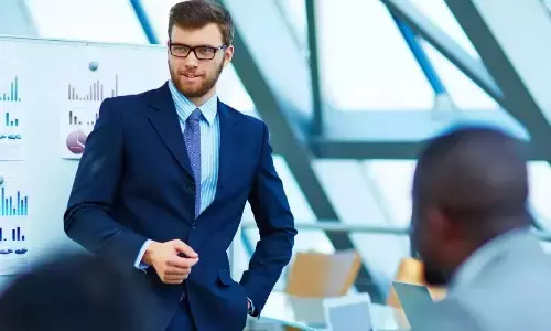 26 हजार की सैलरी के साथ जब इंप्लॉई ने खरीदा फोन, तो मालिक को लग गई मिर्ची! जानें क्या कहा? 26 हजार की सैलरी के साथ जब इंप्लॉई ने खरीदा फोन, तो मालिक को लग गई मिर्ची! जानें क्या कहा?