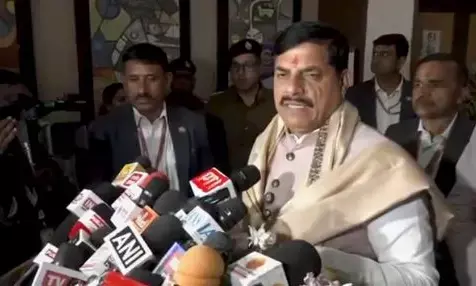 कानून की पकड़ से बच नहीं सकेगा कोई भी अपराधी:- मुख्यमंत्री डॉ. यादव कानून की पकड़ से बच नहीं सकेगा कोई भी अपराधी:- मुख्यमंत्री डॉ. यादव