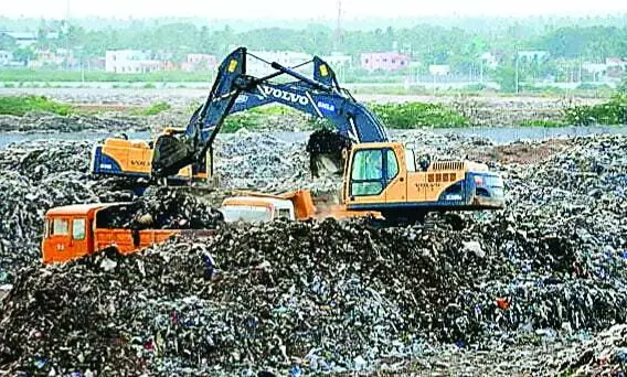 वेस्ट बायोमाइनिंग करने की इच्छुक 18 में से 11 कंपनियों के पास अनुभवहीन वेस्ट बायोमाइनिंग करने की इच्छुक 18 में से 11 कंपनियों के पास अनुभवहीन