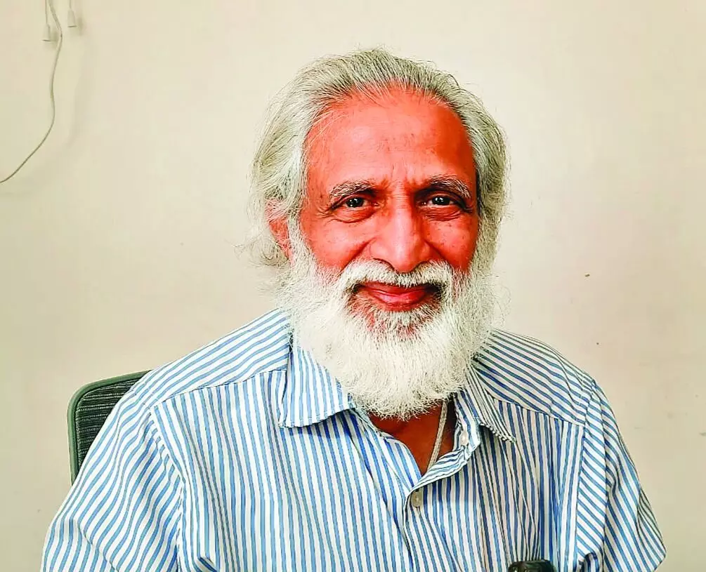 सात महीने में 35 लोगों को नई रोशनी देने वाले आपटे काका सात महीने में 35 लोगों को नई रोशनी देने वाले आपटे काका