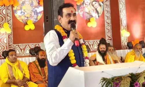 आईएएस वर्मा के खिलाफ प्रदर्शन, नरोत्तम मिश्रा बोले - सरकार कार्रवाई करें नहीं तो सनातनधर्मी लेने एक्शन