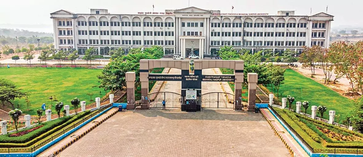 कुलगुरु के लिए 4 के हुए इंटरव्यू, घोषणा नहीं, 5 उम्मीदवारों में एक अनुपस्थित