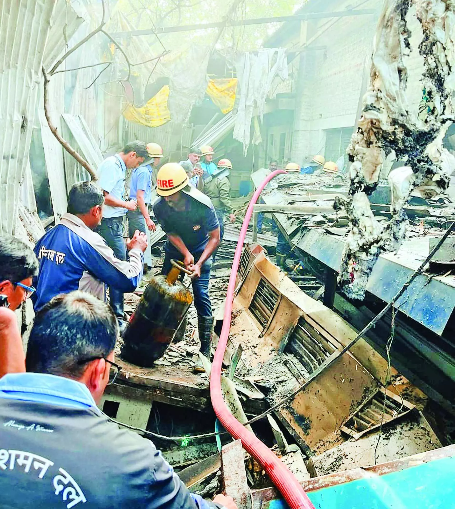 भोसरी एमआईडीसी में एलपीजी सिलेंडर का भीषण विस्फोट