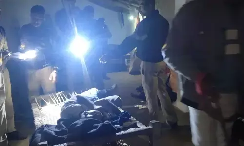 महिला की हत्या के बाद आरोपी ने स्वयं को मारी गोली, अजयगढ के सिन्हाई गांव में दोहरे हत्याकाण्ड से सनसनी महिला की हत्या के बाद आरोपी ने स्वयं को मारी गोली, अजयगढ के सिन्हाई गांव में दोहरे हत्याकाण्ड से सनसनी