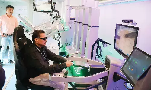 दो महत्वपूर्ण उपलब्धियों ने चिकित्सा क्षेत्र को दी नई पहचान, स्वदेशी रोबोटिक सर्जरी सिस्टम स्थापित