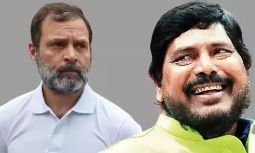 SIR पर हंगामा करके बड़ी गलती कर रहा विपक्ष.., केंद्रीय मंत्री अठावले का बड़ा बयान SIR पर हंगामा करके बड़ी गलती कर रहा विपक्ष.., केंद्रीय मंत्री अठावले का बड़ा बयान