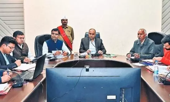 अतिक्रमण हटाने और शासकीय भूमि आवंटन मामले में तेजी लाएं अतिक्रमण हटाने और शासकीय भूमि आवंटन मामले में तेजी लाएं