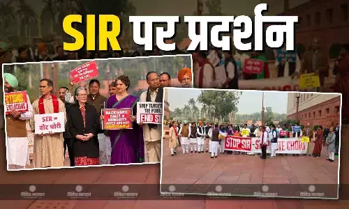 STOP SIR.., फिर नारों से गूंजा संसद, राहुल गांधी-खड़गे सहित विपक्षी नेताओं ने किया जोरदार प्रदर्शन