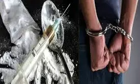 पुणे में नशीली दवाइयों की तस्करी का भंडाफोड़ पुणे में नशीली दवाइयों की तस्करी का भंडाफोड़
