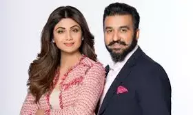 राज कुंद्रा और शिल्पा शेट्टी ने लंदन जाने के लिए बॉम्बे हाई कोर्ट में लगाई गुहार, बीमार पिता को देखरेख की जरूरत