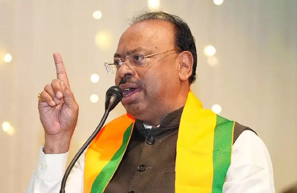 उनका मानसिक संतुलन बिगड़ गया है.., चंद्रशेखर बावनकुले ने PM मोदी का एआई वीडियो वायरल करने पर कांग्रेस नेताओं पर साधा निशाना